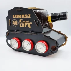 Czołg na whisky z grawerem, stojak na alkohol