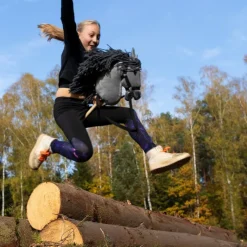 Hobby Horse Skippi - koń na kiju - Biały