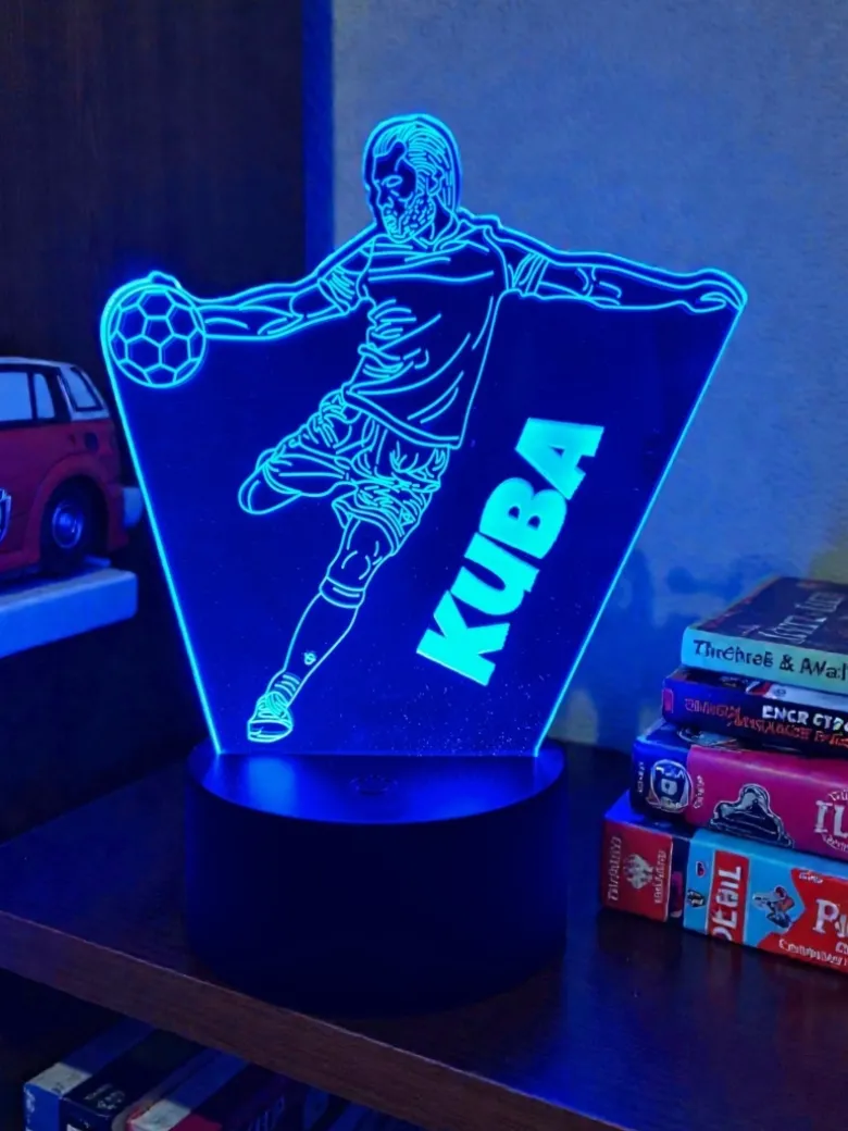 Lampka Piłka Piłkarza z Imieniem - Prezent dla Chłopca 4 5 6 7 8 9 10 11 12 13 14 lat Dziecka na Urodziny Święta