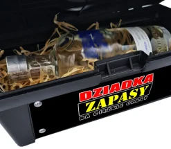 Skrzynka Dziadka zapasy na ciężkie czasy - prezent na Dzień Dziadka