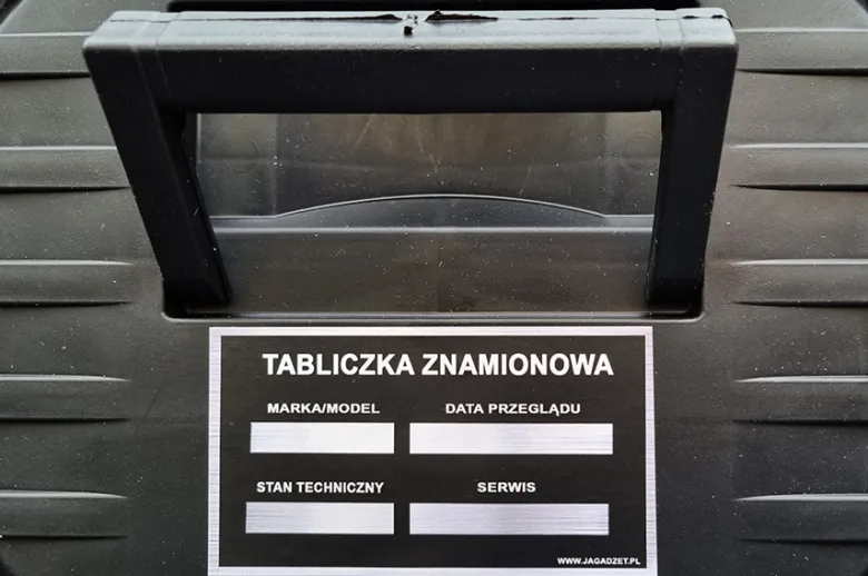 Skrzynka MaszLitra - Zestaw imprezowy prezent dla budowlańca mechanika