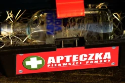 Skrzynka na alkohol Apteczka Pierwszej Pomocy walizka