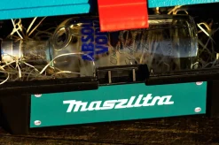 Skrzynka na alkohol MaszLitra - prezent dla budowlańca mechanika