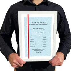 Świadectwo dla Najlepszego Nauczyciela - prezent na Dzień Nauczyciela czy koniec roku